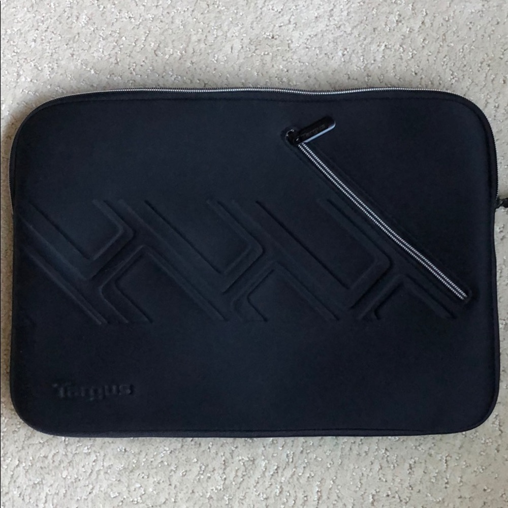 NWOT Targus Laptop Sleeve